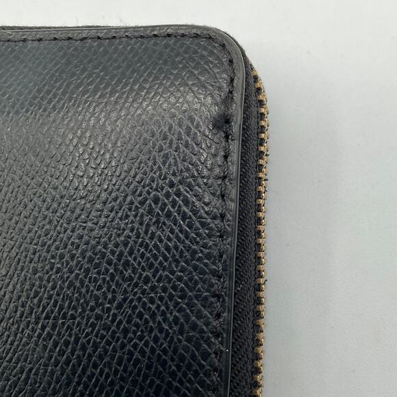 Coach Women's Zip Around Long Fold Wallet, Black- about 8 x 4 x 1 inches - Picture 5 of 6